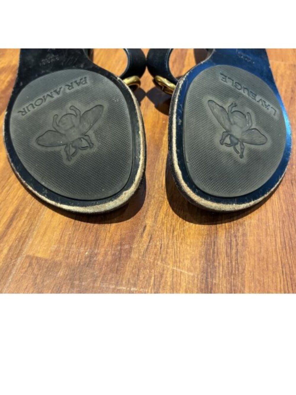 Gucci Marmont Black Leather Thong Sandals Gold GG Logo Size 37 - Picture 8 of 9